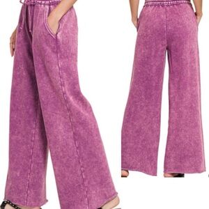 ZENANA Women’s Acid Wash Fleece Palazzo Sweat pants with pockets.